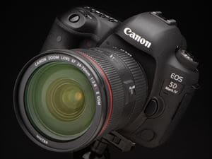 Canon EOS 5D Mark IV ボディー EOS5DMK4